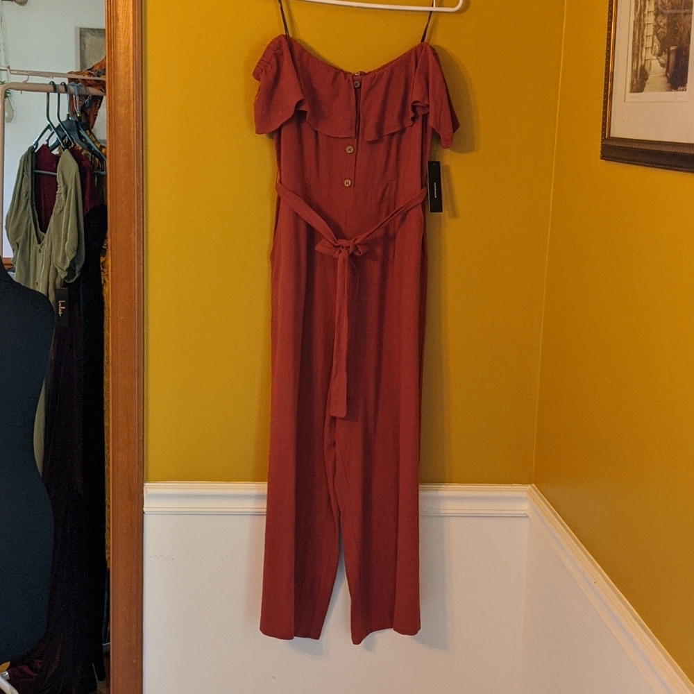 Lulu's Off Shoulder flowy Jumpsuit